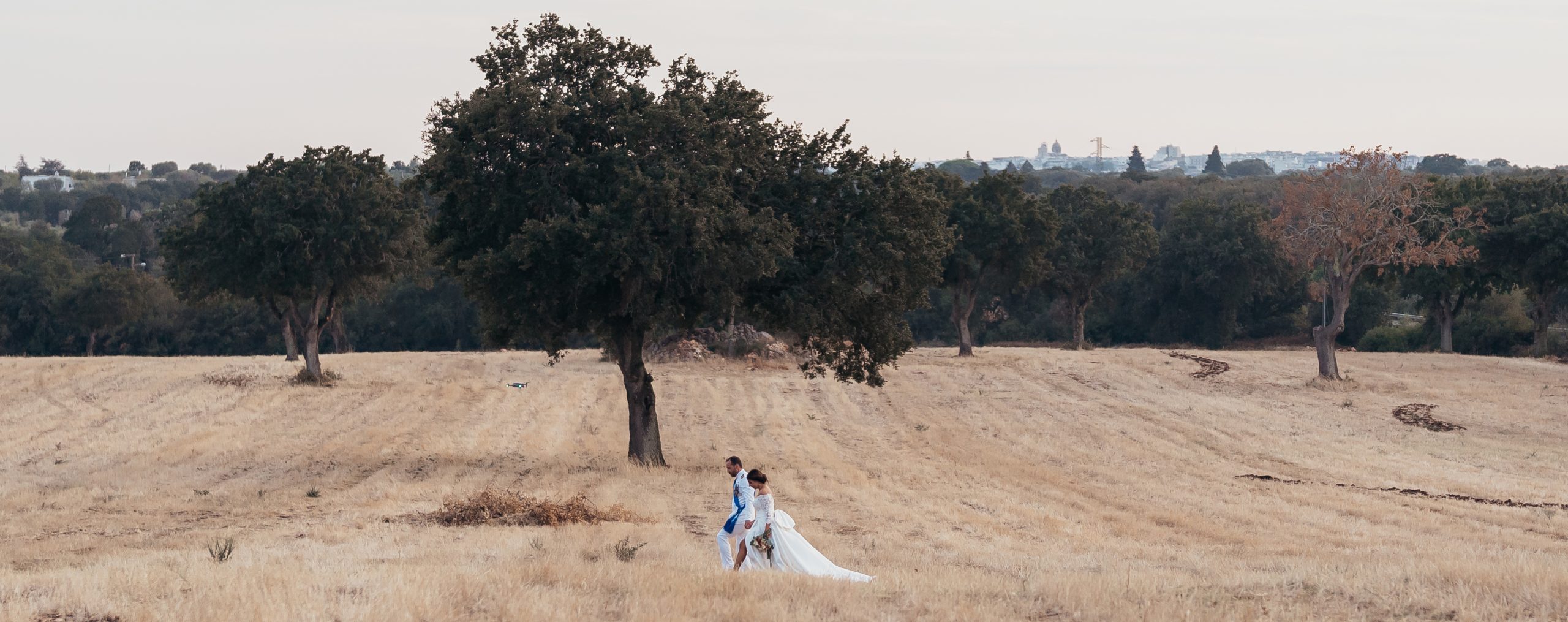 fotografo matrimonio puglia momento spontaneo coppia