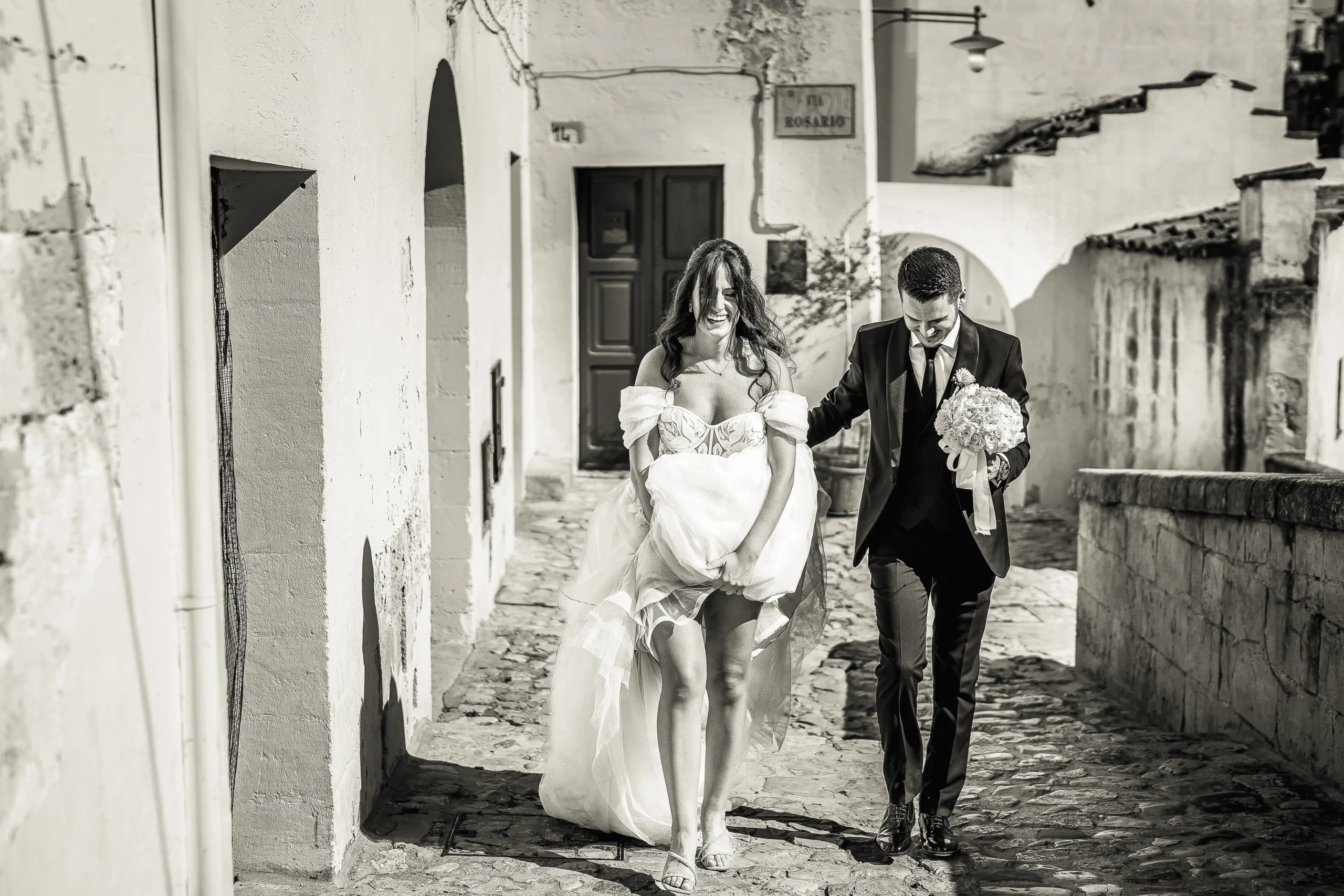 fotografo matrimonio Bari sposi centro storico Bari Vecchia mare