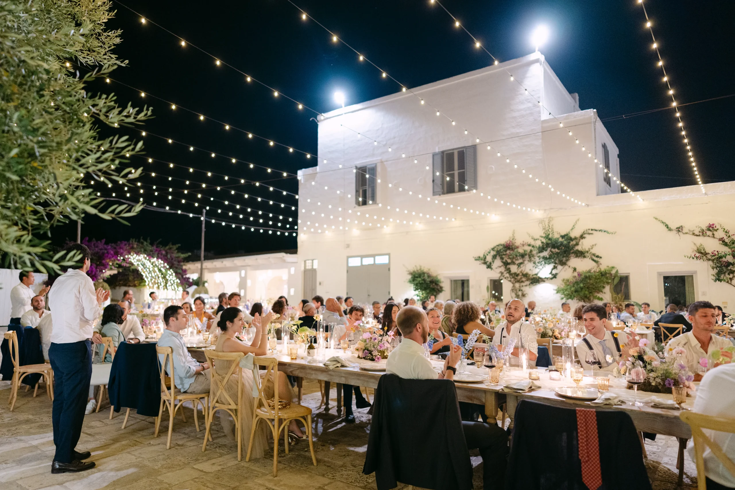 sposi cena masseria valle d'itria matrimonio puglia atmosfera